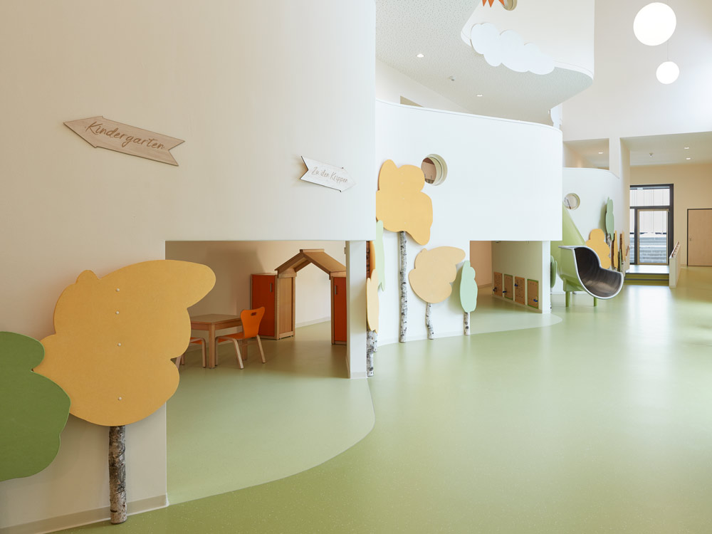 noraplan signa promotes the uniform and biophilic design in the kindergarten