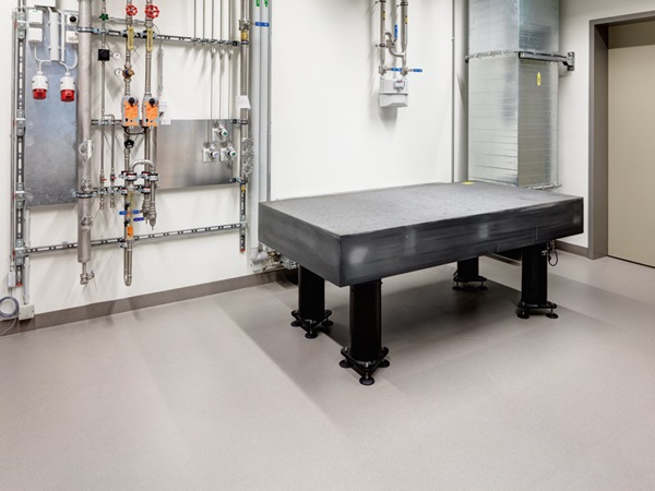 rubber floorings guarantee vibration-free and shock-free operation