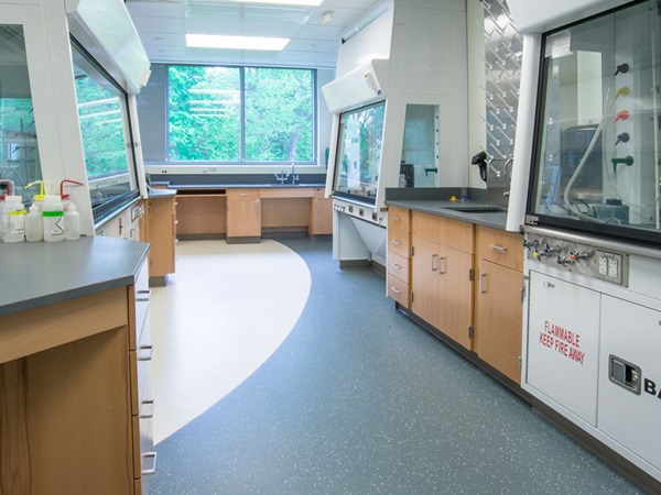 Rochester_Nazareth-College