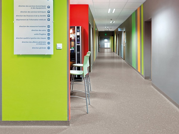 nora_SiPh_HC_FR_ContamineSurArvre_CHAL_636_1000x750