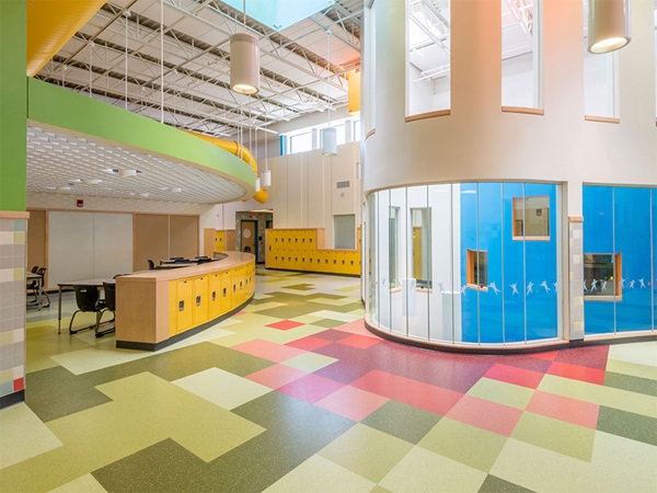 7-christa-mcauliffe_Mob_1000x750